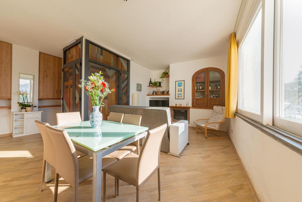 La Casa Sul Porto Apartment Иския Екстериор снимка
