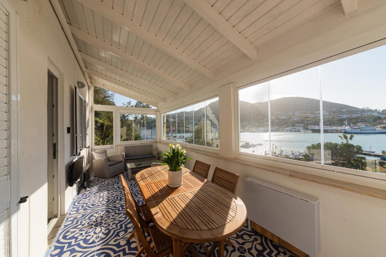 La Casa Sul Porto Apartment Иския Екстериор снимка